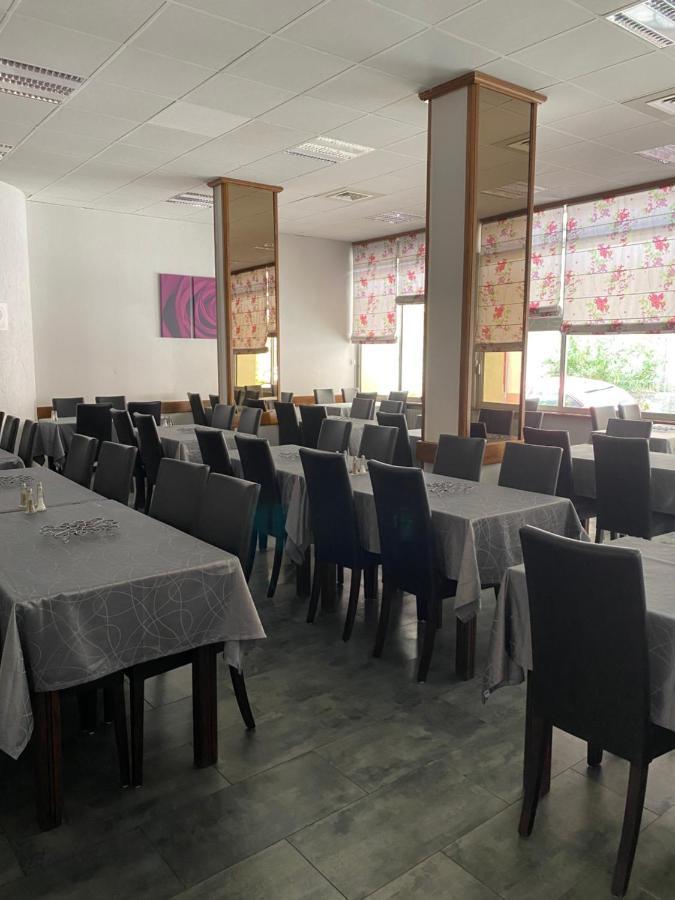 Hotel Des Pays Bas Lourdes Zewnętrze zdjęcie
