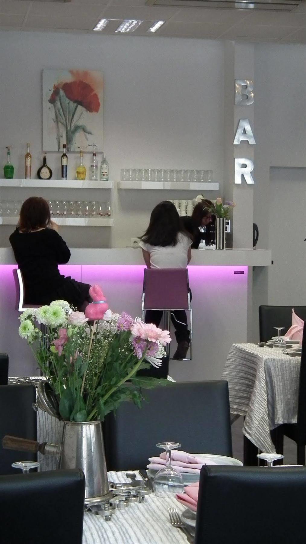 Hotel Des Pays Bas Lourdes Zewnętrze zdjęcie